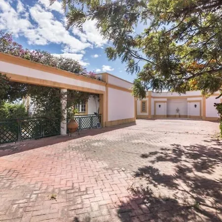 Casa Da Vigia - Waking Up In Front Of The Sea Albufeira
